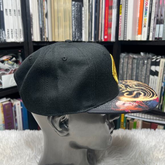 MARVEL DR. STRANGE EYE OF AGAMOTTO SNAPBACK HAT - Picture 5 of 8